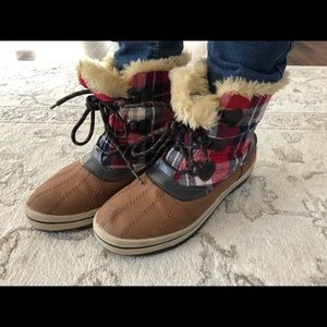 Target snow boots 7